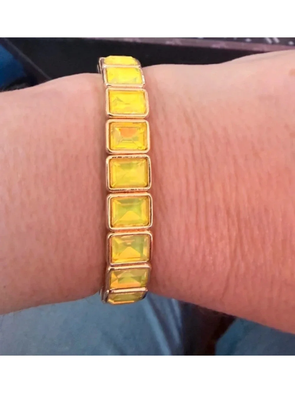 New Without Tags Yellow Crystal Stretch Bracelet with Gold-Tone Finish